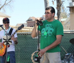 John and Gary belting it out